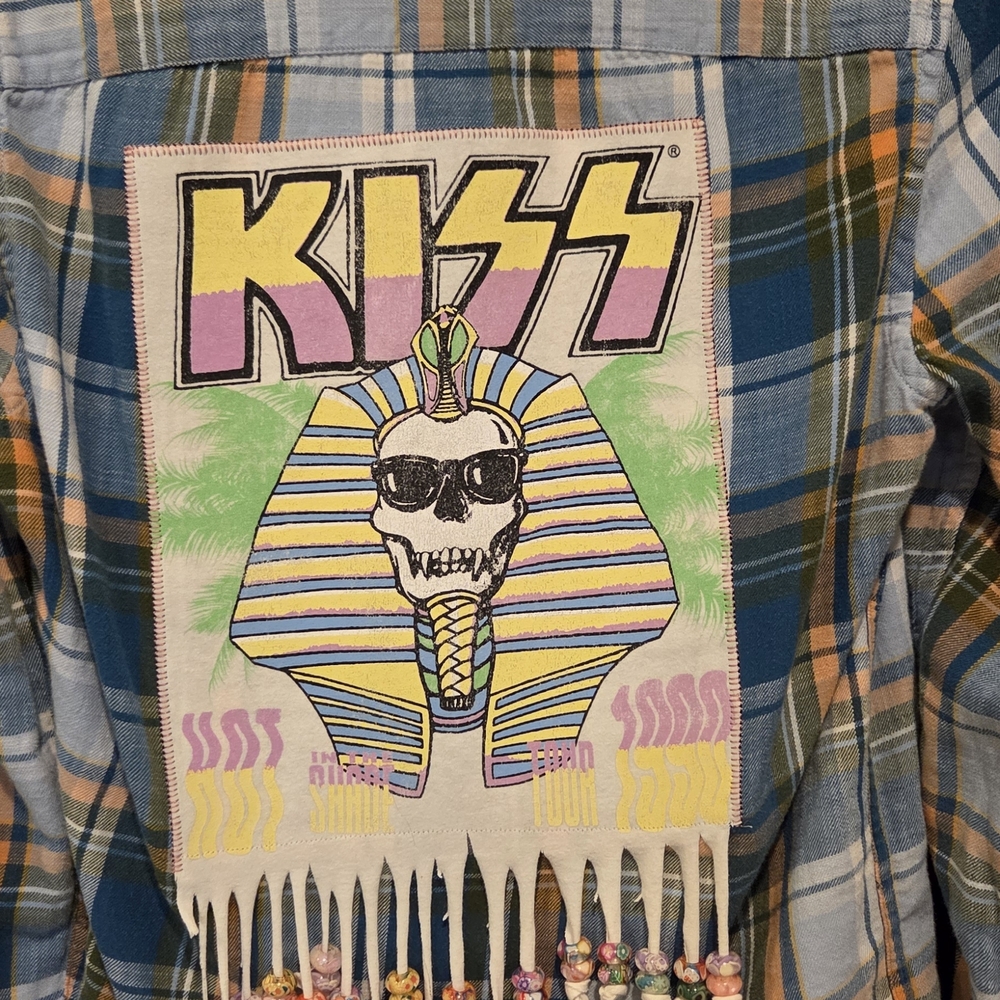 St.John's Bay UPCYCLE FLANNEL ..KISS ..Rock BAND ..Size LADIES SMALL ..beaded